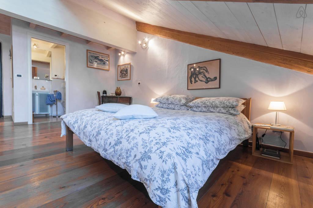 Aprile Bed & Breakfast Turin Bagian luar foto